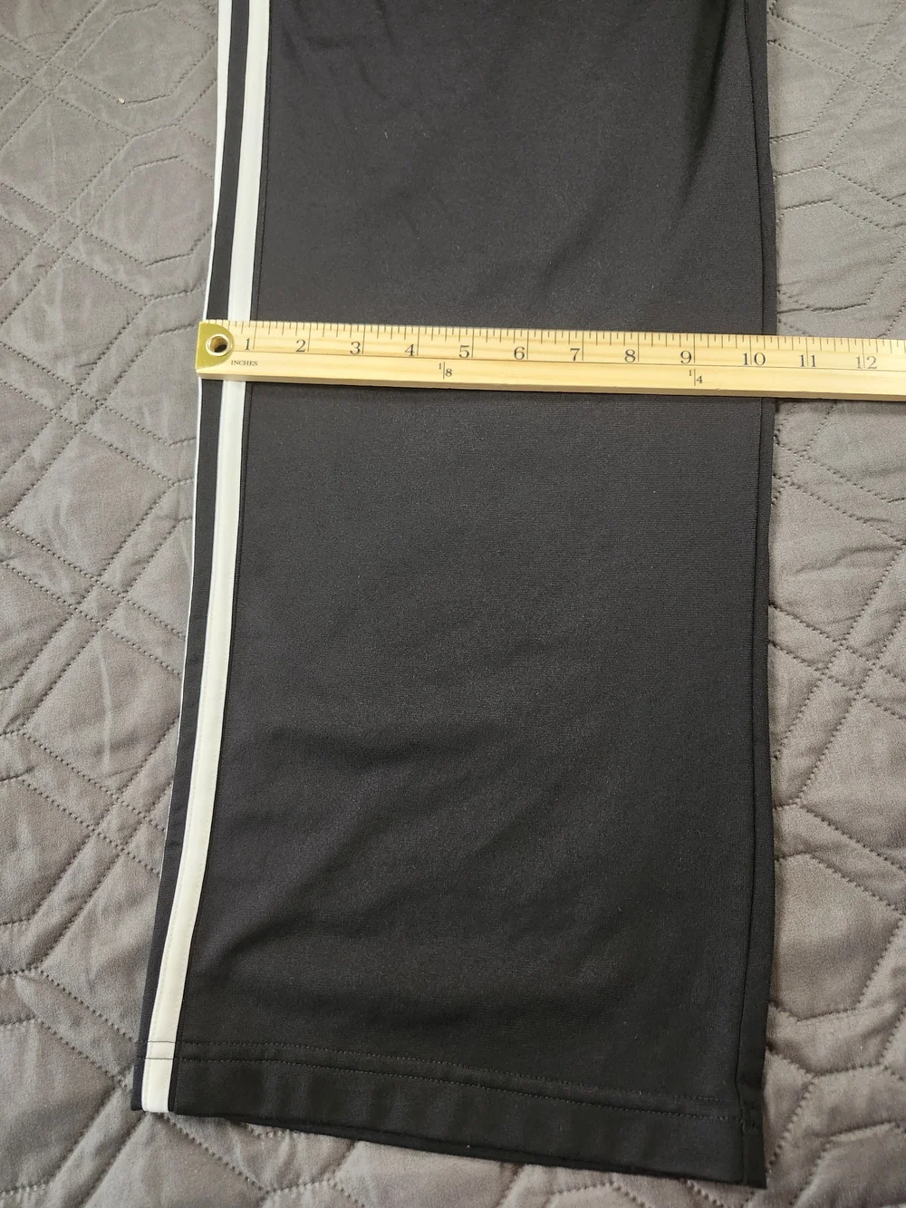 black Adidas activewear track pants white three-stripe detailing men's size XL